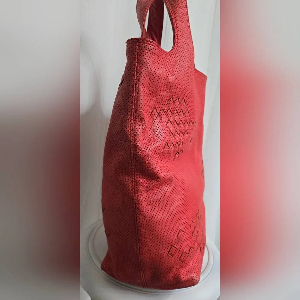 GUC Bottega Veneta Red Intrecciato Top Handle Bag - Picture 6 of 16